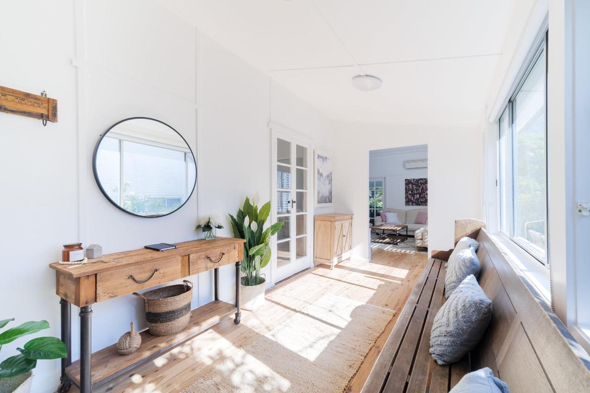 La Sleeps 9 Fireplace Bbq Pet Friendly
